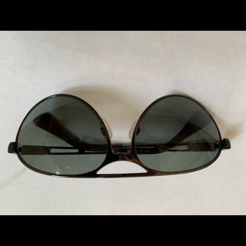 Tods women sunglasses preown great condition